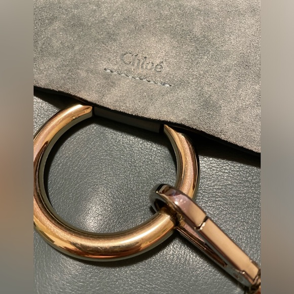 Chloe Medium Faye Shoulder Bag - Picture 12 of 12